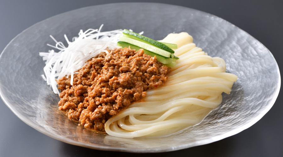 ジャージャー麺
